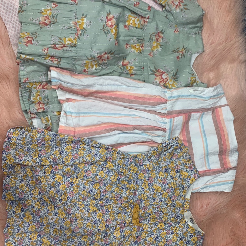 Carter’s - Picture 2 of 5